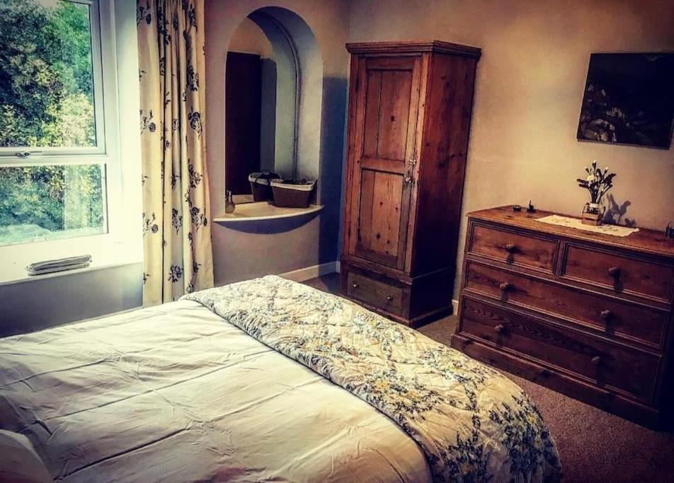 Folly View - Private, Peaceful Apartment With Stunning Views. 佩特利布里奇 外观 照片